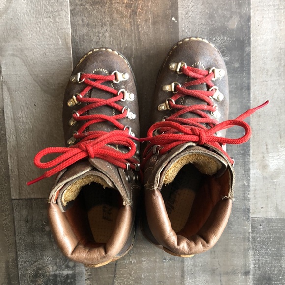 Vintage Raichle hiking boots - Picture 3 of 14